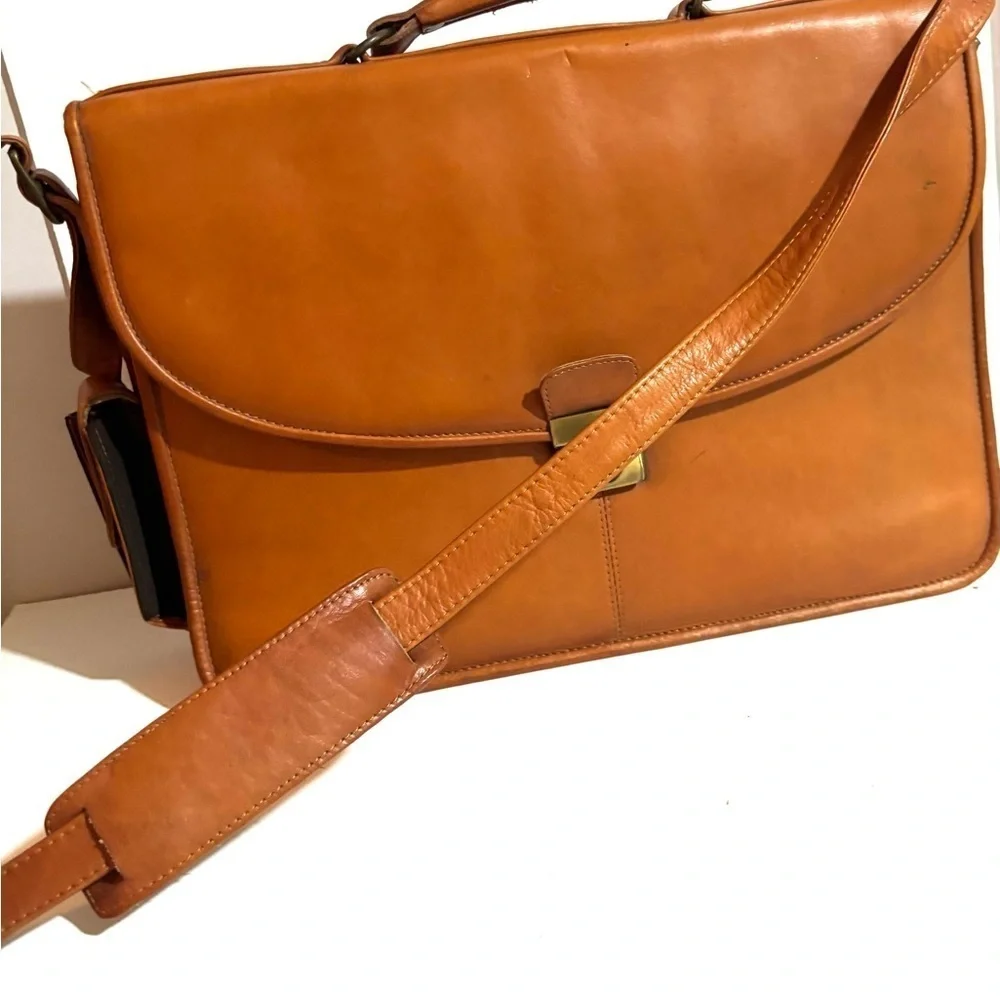 Vintage unisex Classic brown brief travel, messenger, work Leather Men's Bag